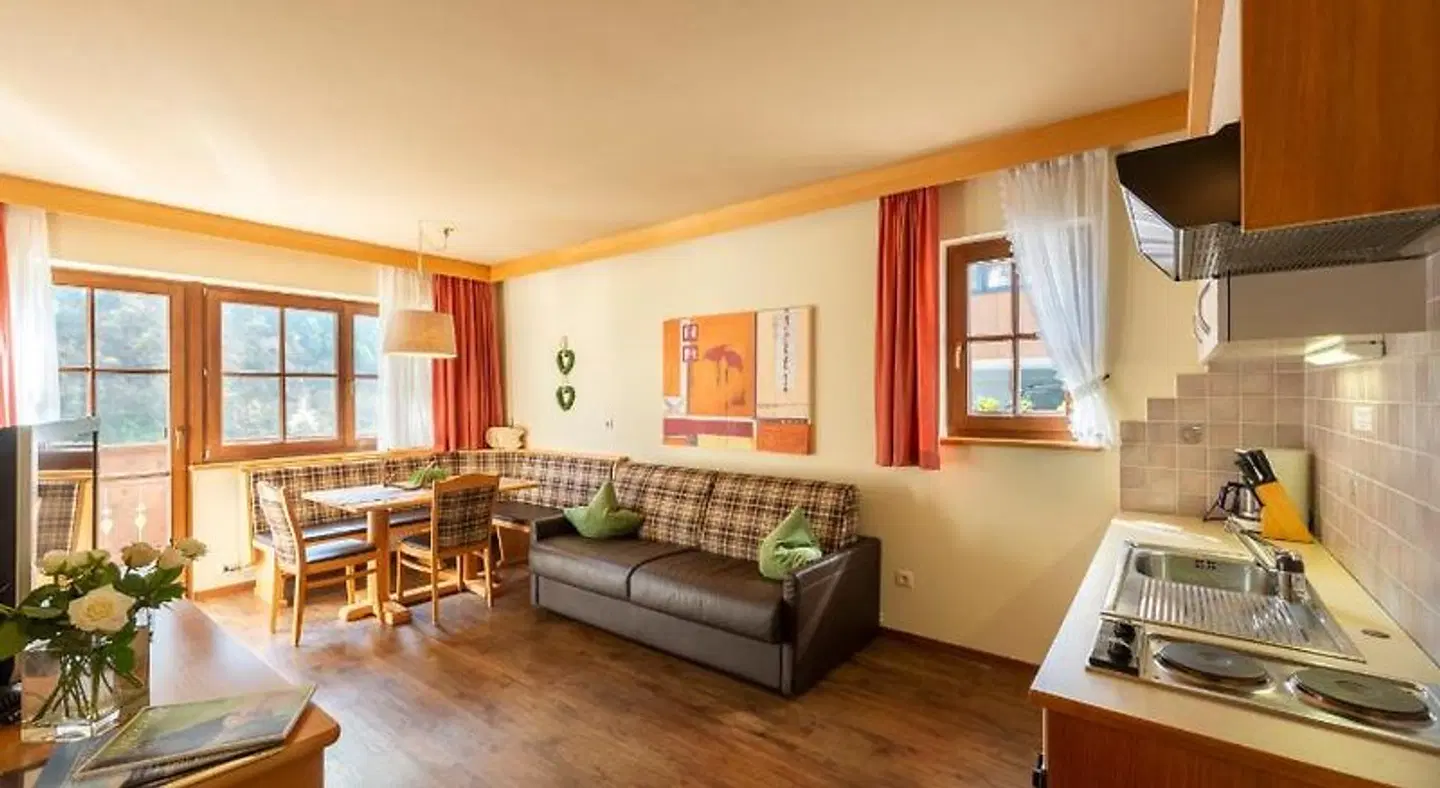 Alpenhof LOUNGE_LOBBY