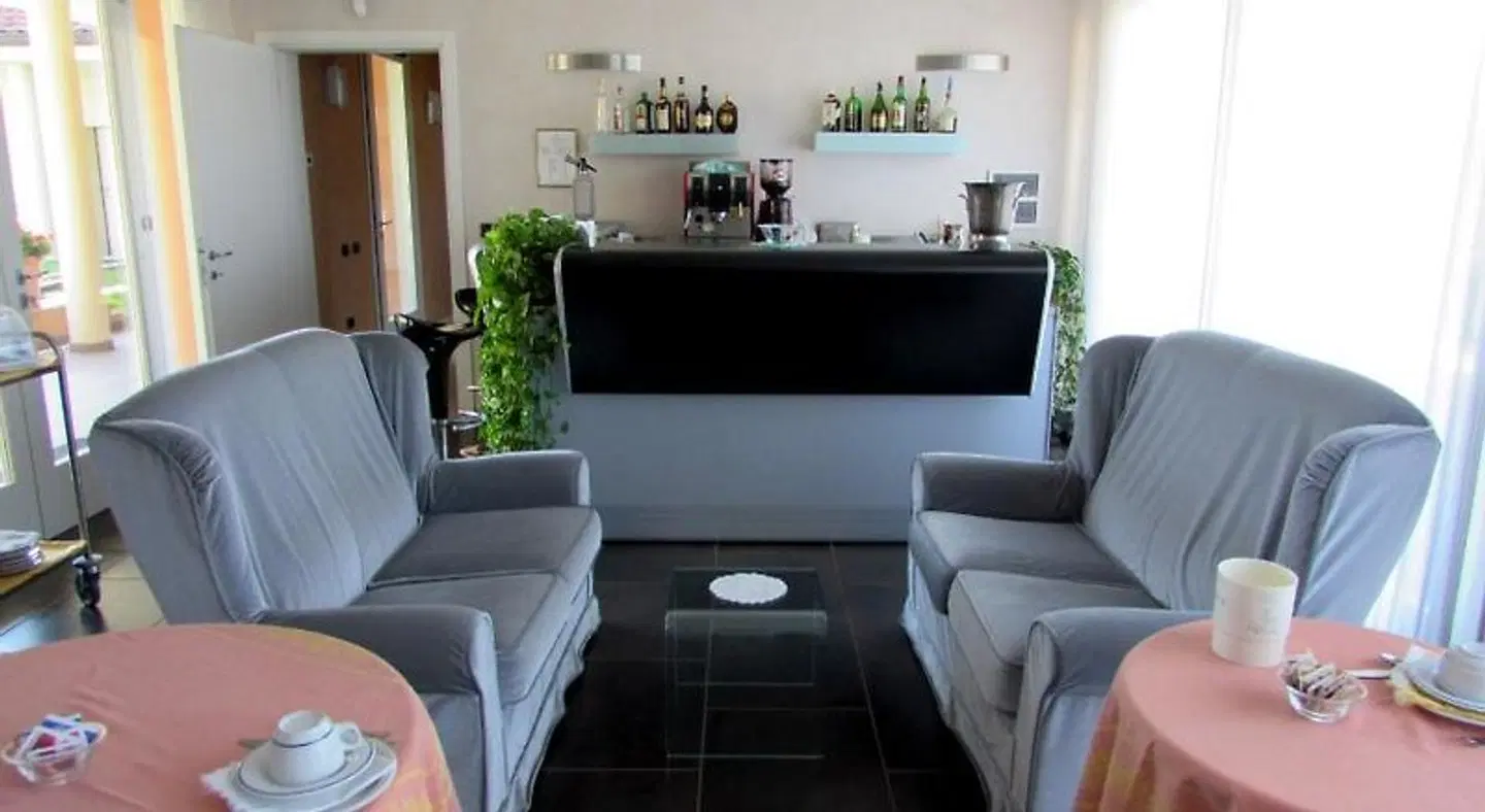 Hotel Dante Residence Bar