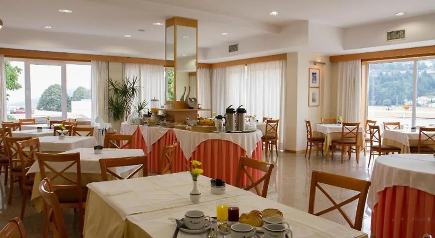 Aguiar da Pena Restaurant