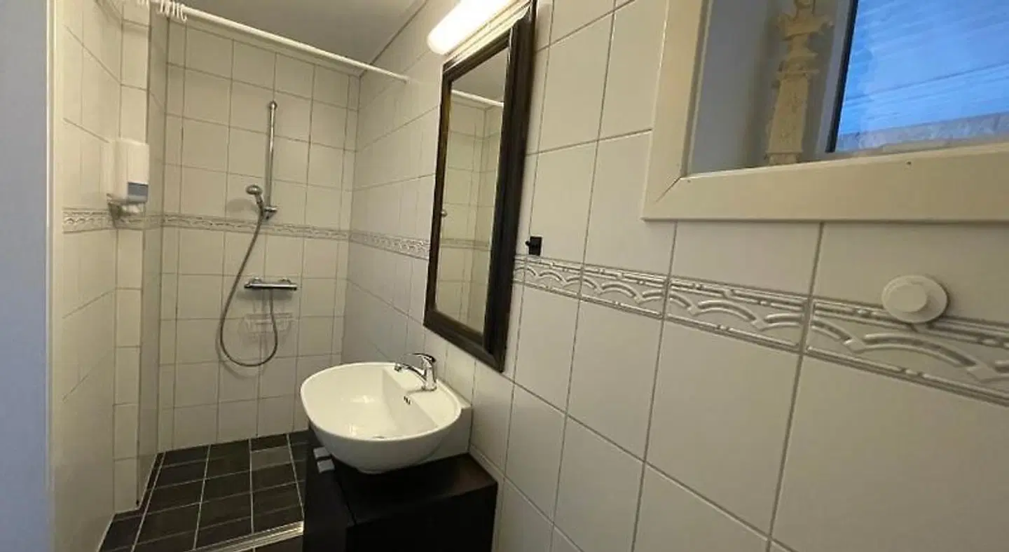 Ytterland Apartments Badezimmer