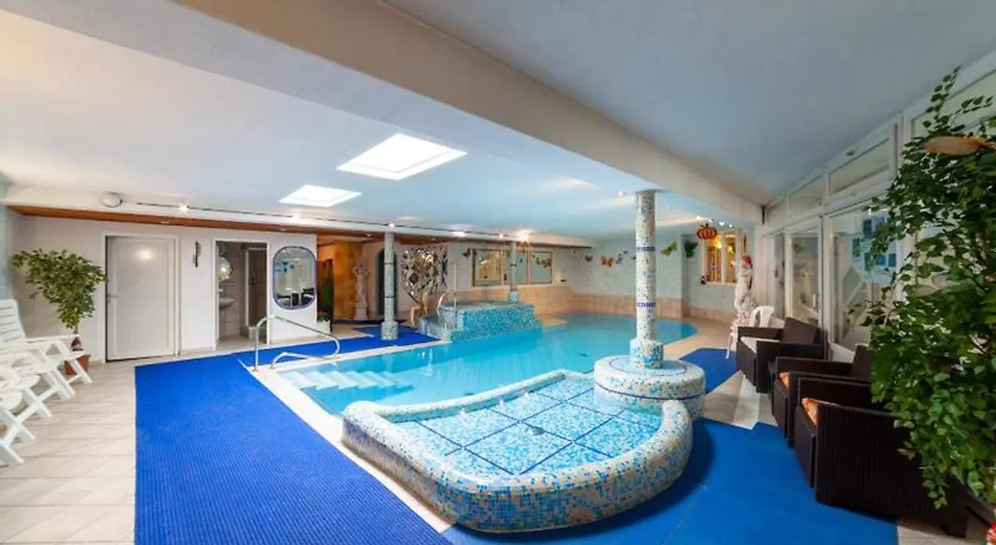 Pension Kofler Hallenbad