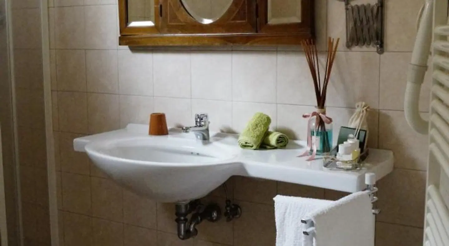 Bed And Breakfast IL Garoch Badezimmer