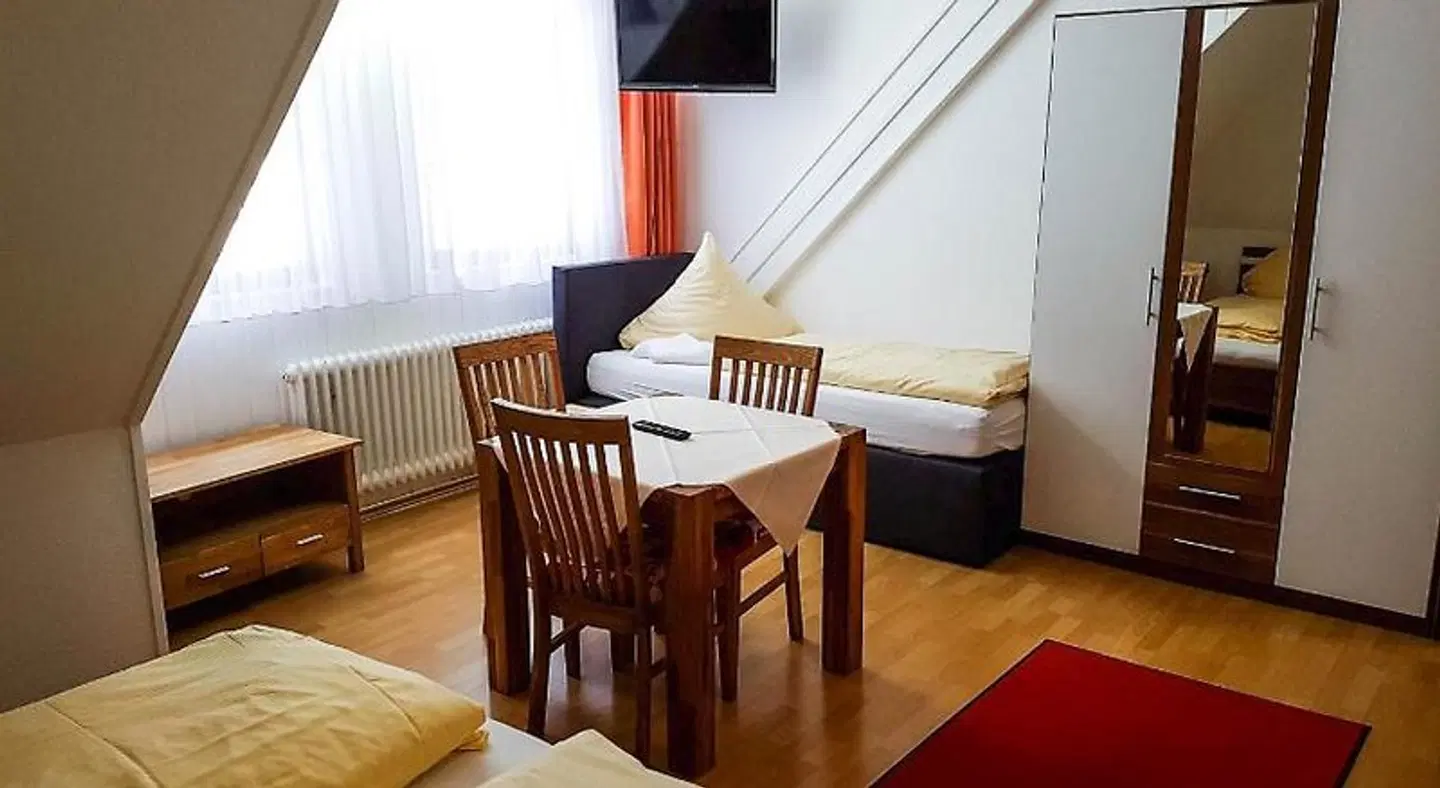 Löffelschmiede ROOM_EXAMPLE