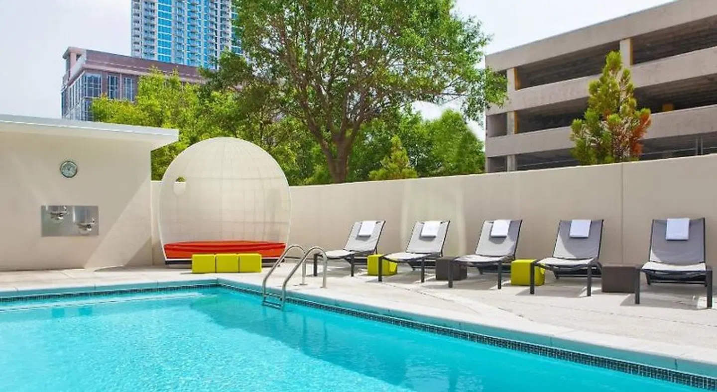 Aloft by Marriott Atlanta Downtown OUTDOOR_POOL