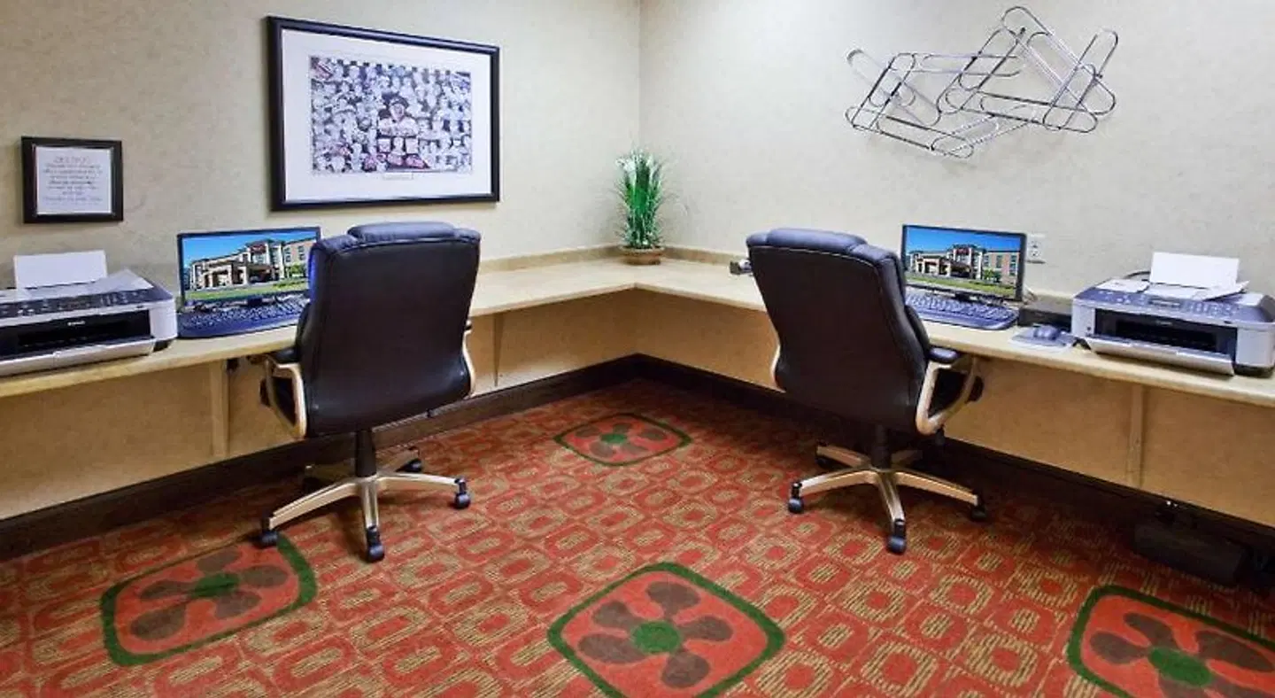 Hampton Inn & Suites Oxford-Anniston ROOM_EXAMPLE