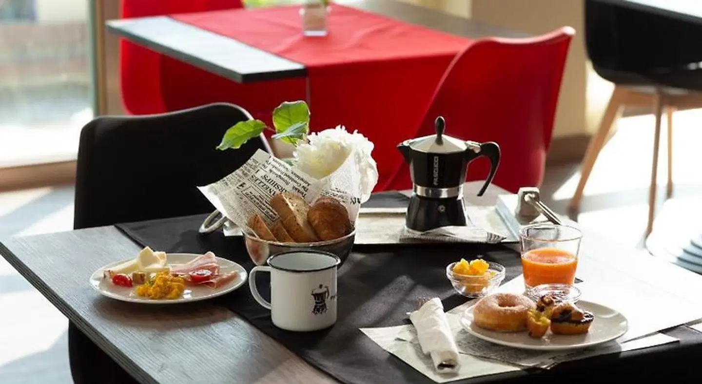 Little Hotel Restaurant