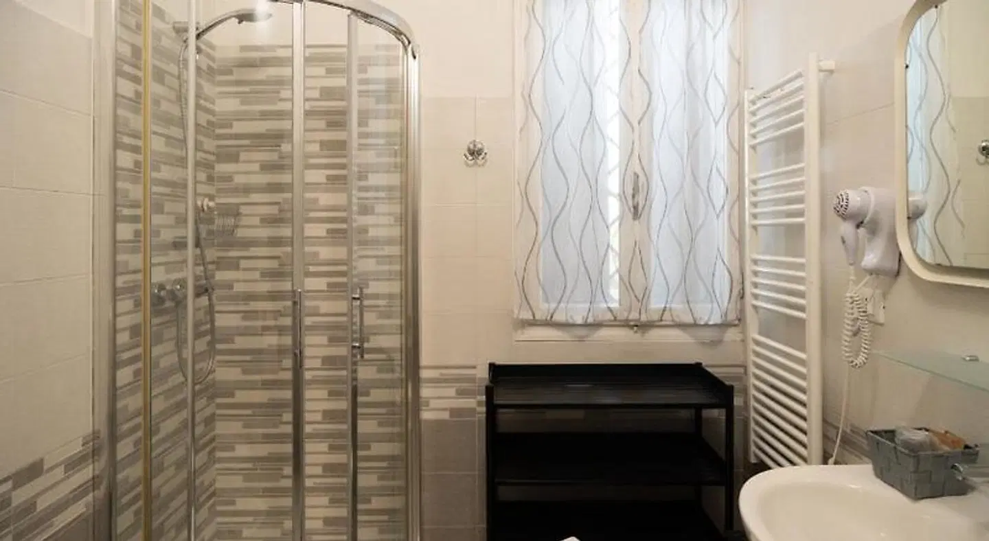 Country Rooms Modena HEALTH_BEAUTY