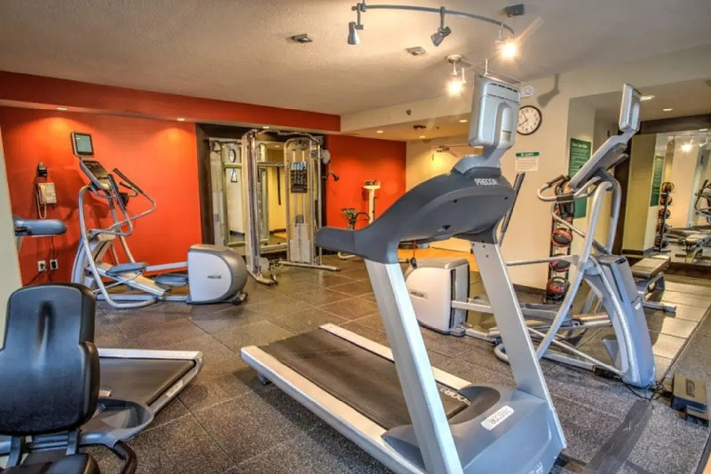Hilton Garden Inn Cupertino SPORTS_AND_LEISURE