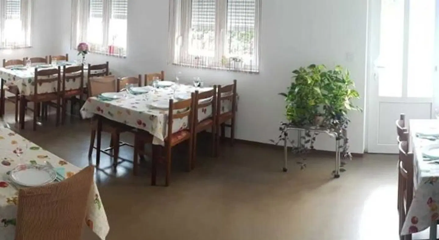 Sobe Mrak Restaurant