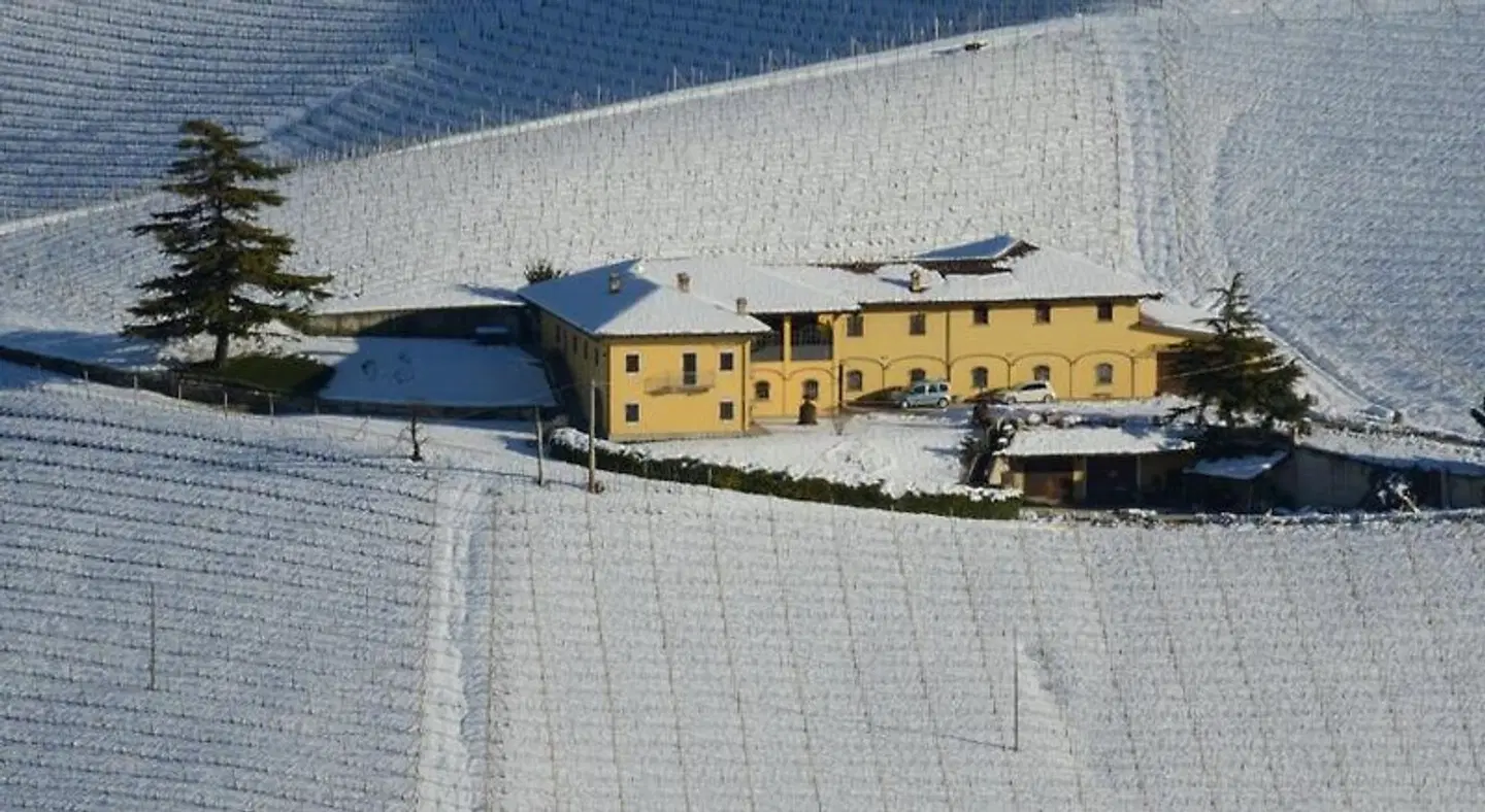 Costa di Bussia EXTERIOR