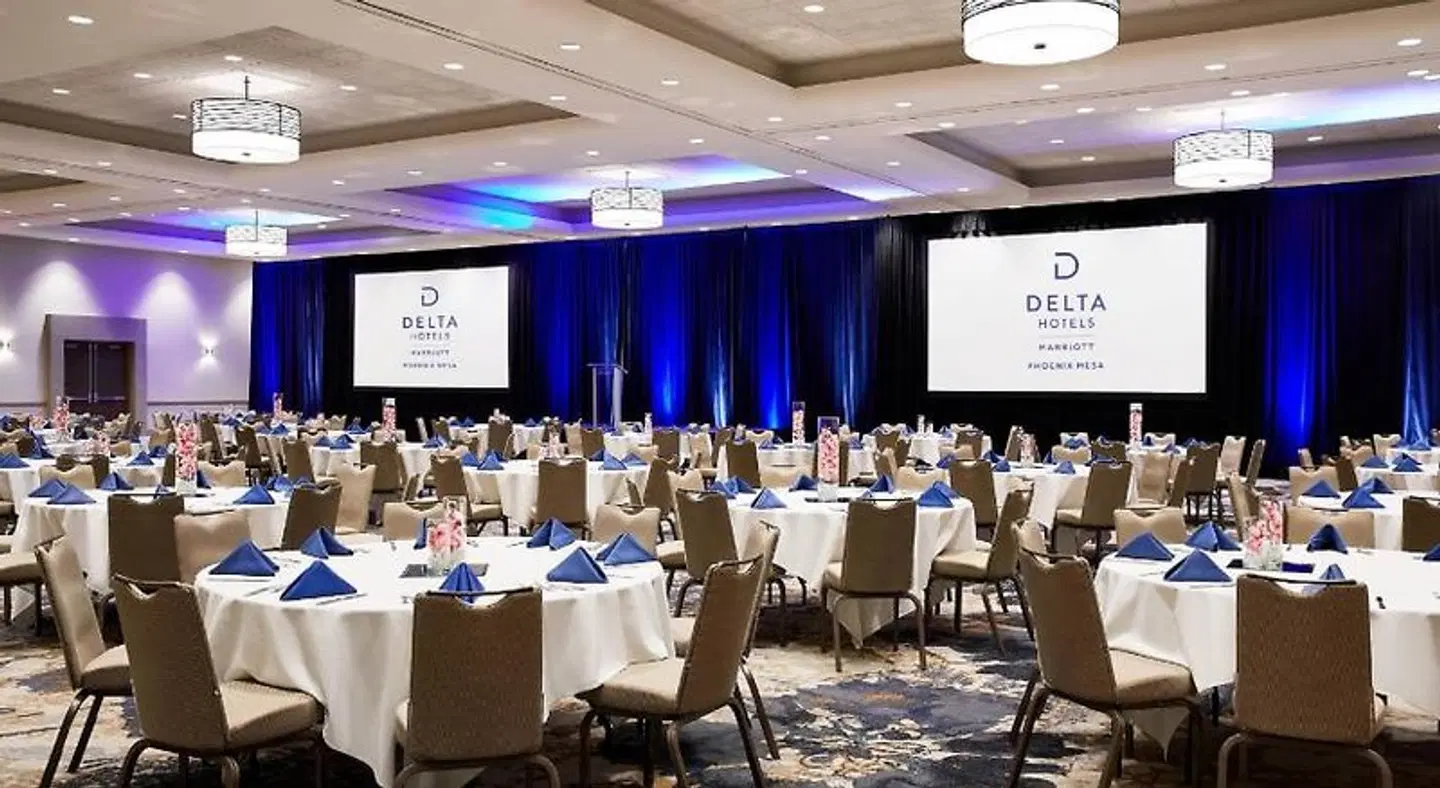 Delta Hotels by Marriott Phoenix Mesa Restaurant