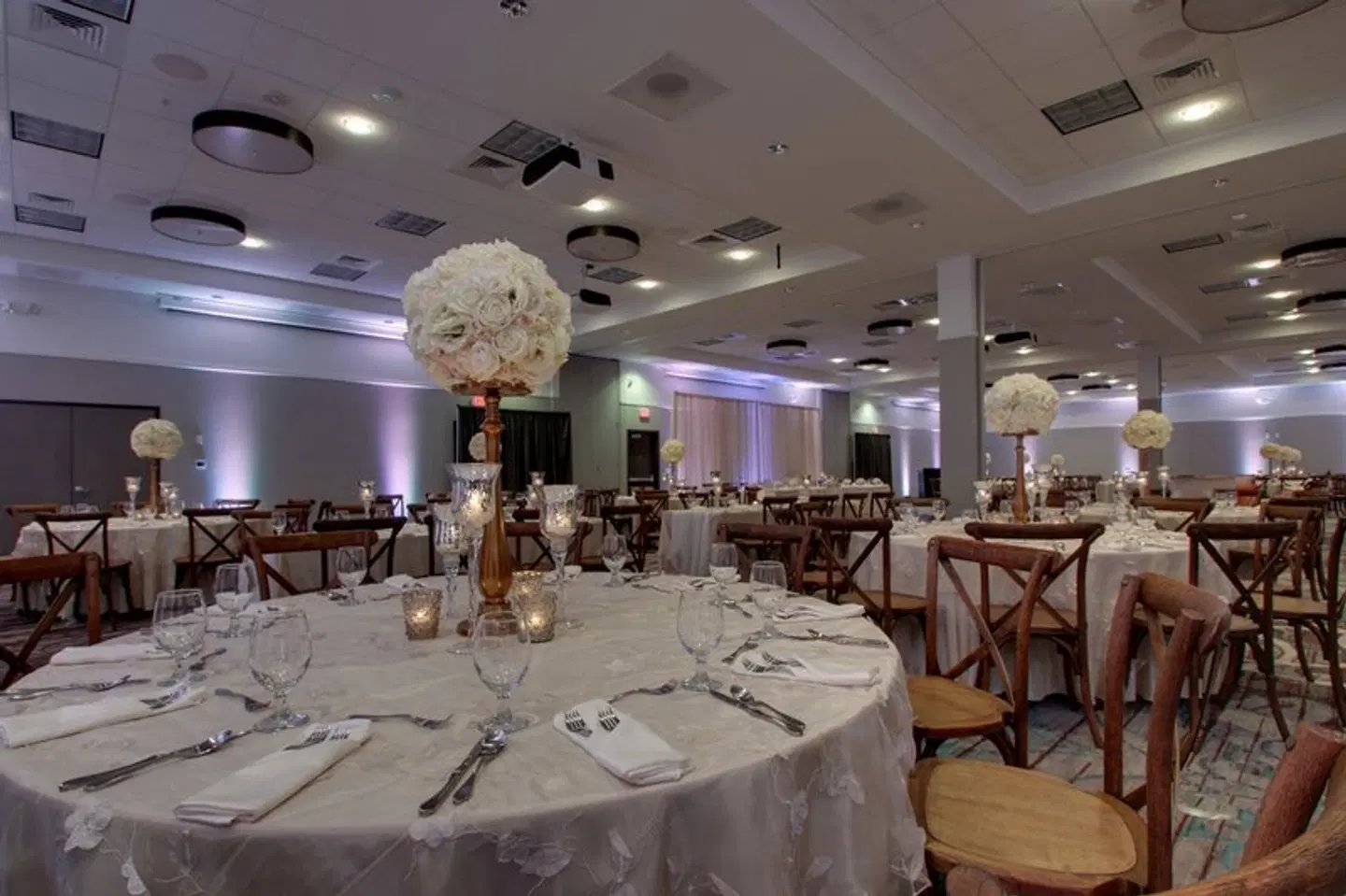 Holiday Inn & Suites Peoria At Grand Prairie by IHG Restaurant