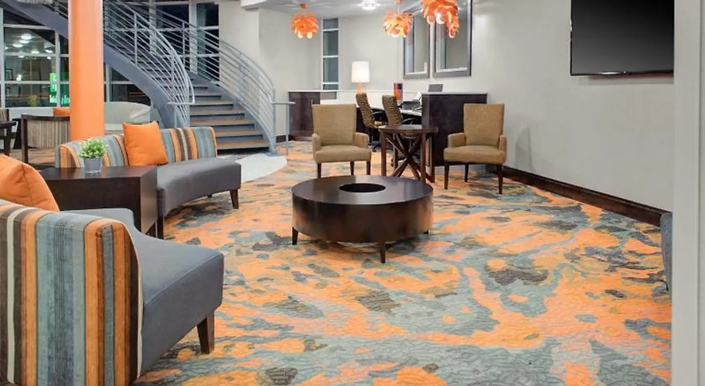 Holiday Inn Windsor - Wine Country by IHG LOUNGE_LOBBY