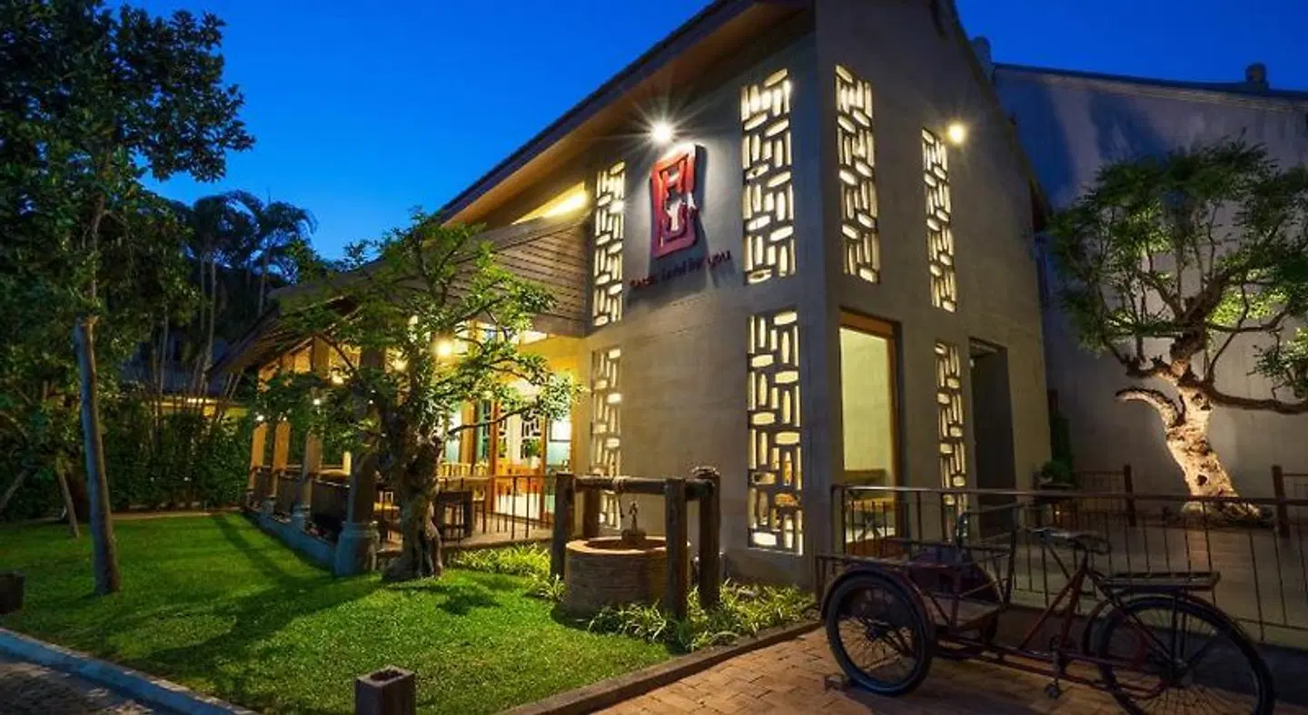 Chu Hotel EXTERIOR