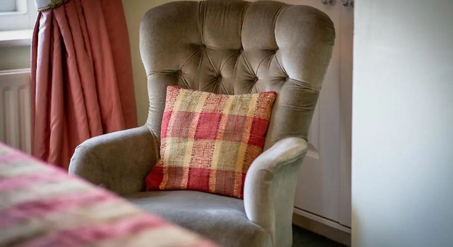 Homelands Guest House PEOPLE