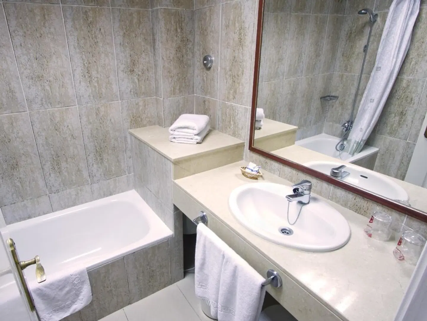 Hotel RF Astoria Badezimmer