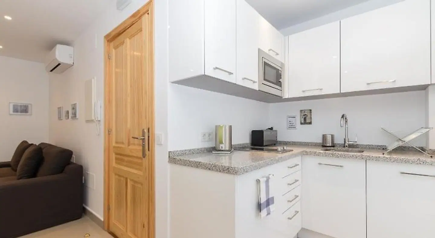 The Carpenter's Boutique Apartments ROOM_EXAMPLE