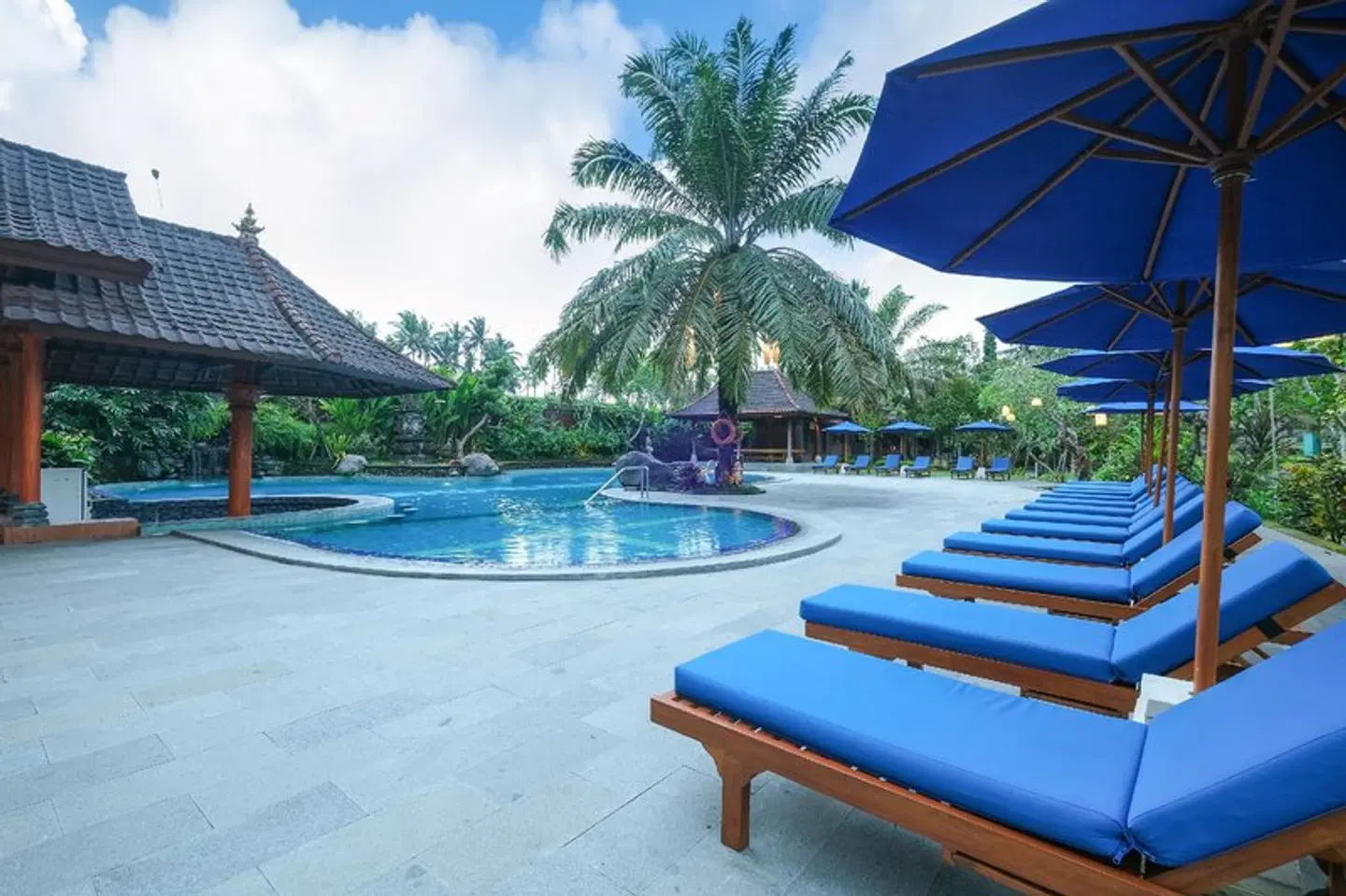 Bhuwana Ubud Hotel OUTDOOR_POOL