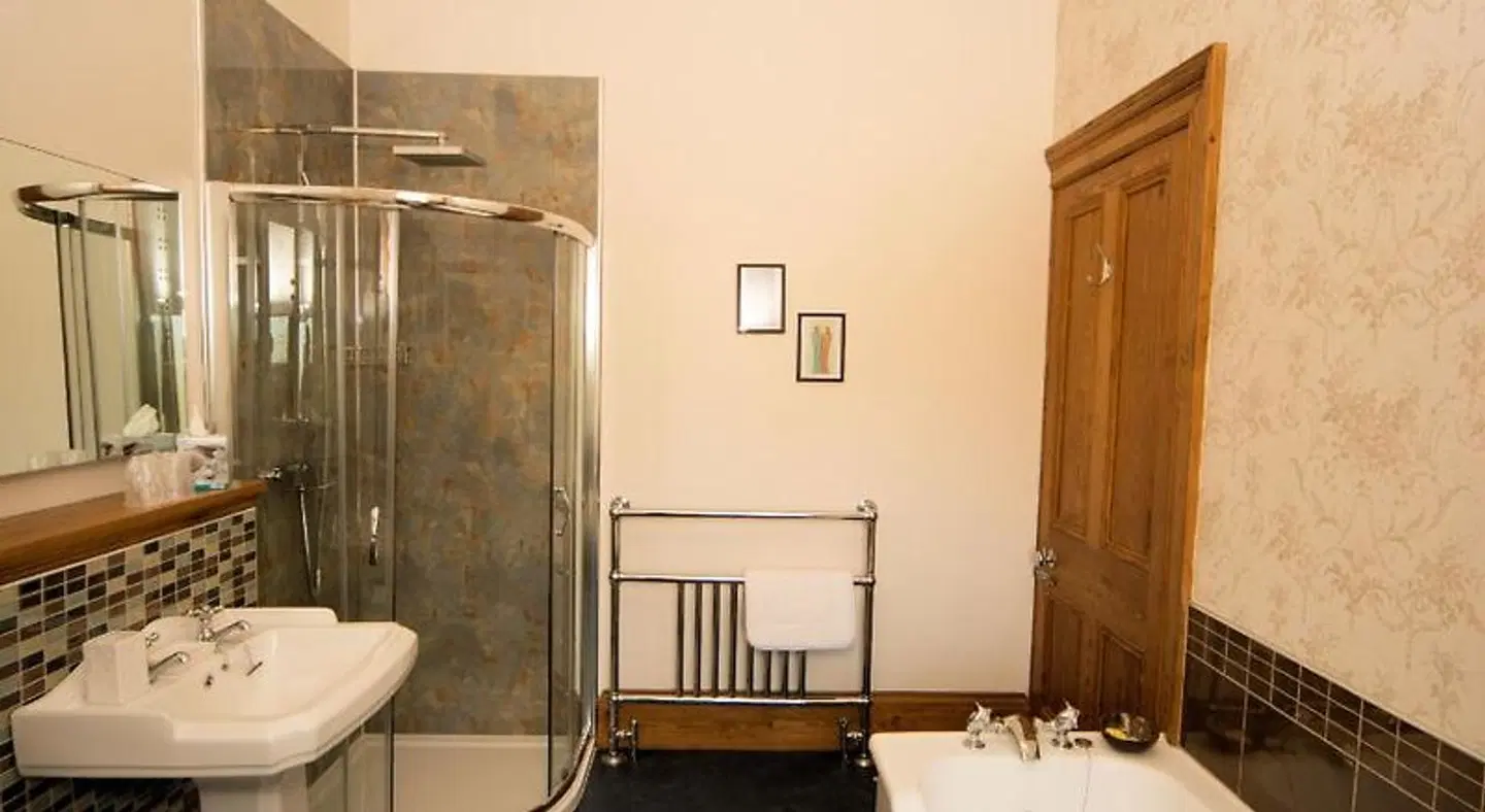 Camfield House Badezimmer