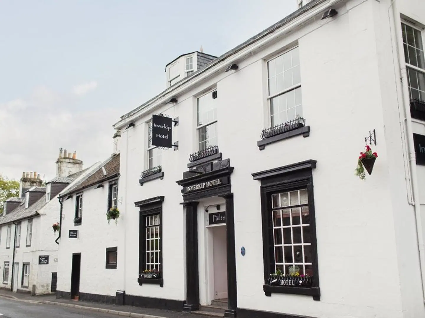 Inverkip Hotel EXTERIOR