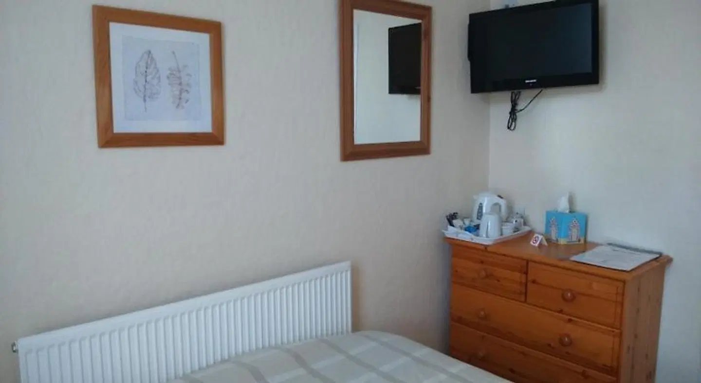 Fosters Guest House ROOM_EXAMPLE