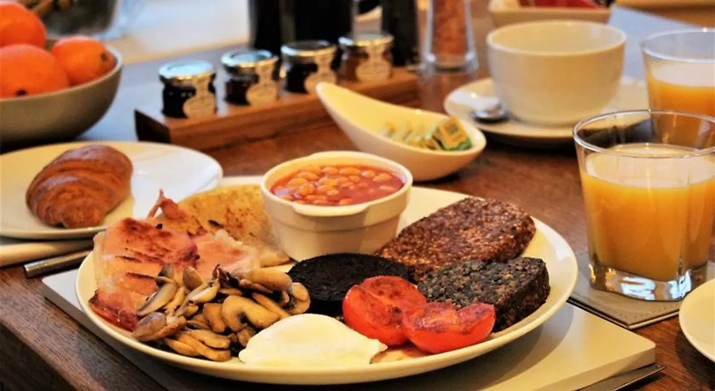 Clyde View Bed & Breakfast Restaurant