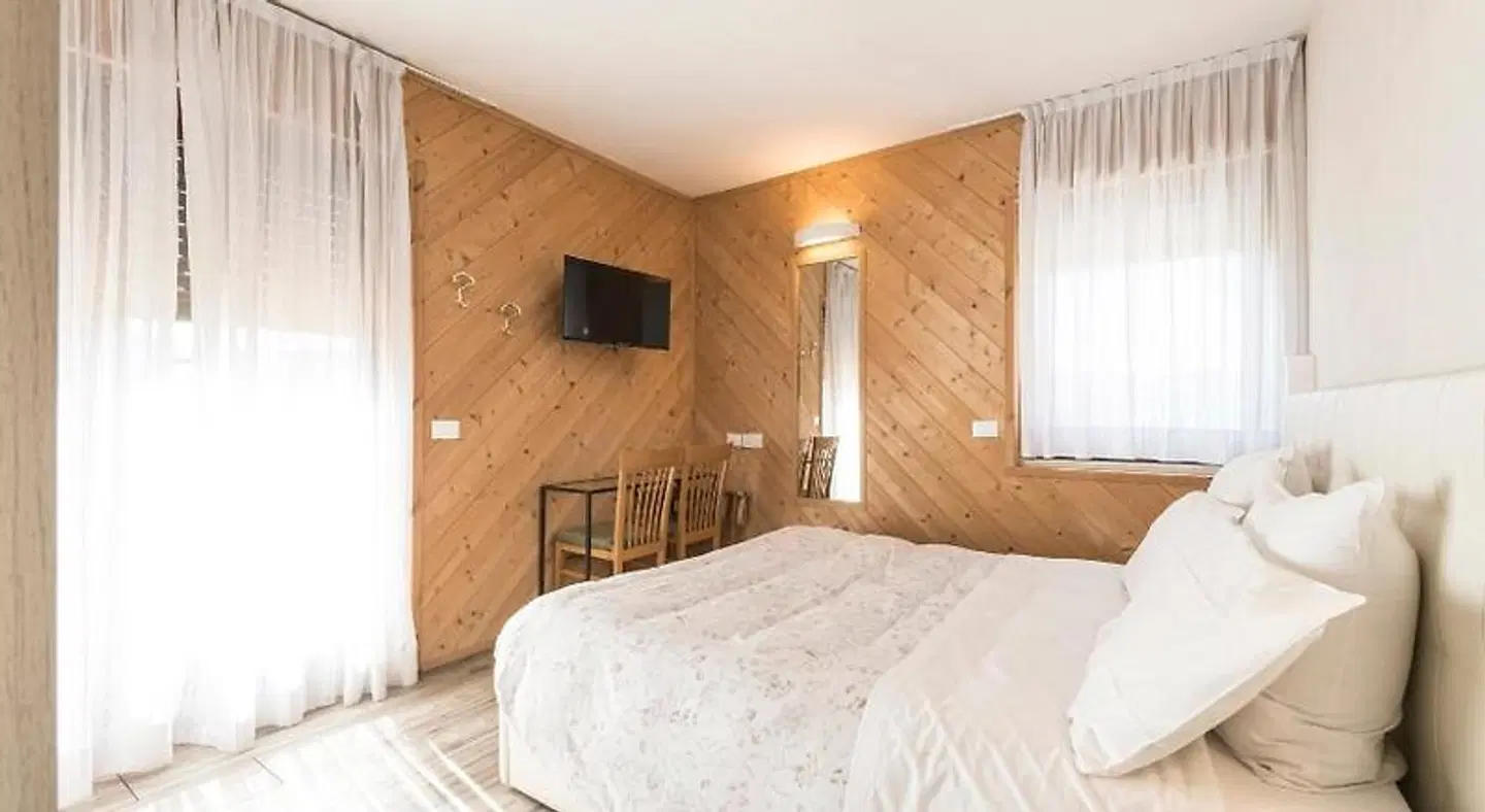 Vescovi ROOM_EXAMPLE