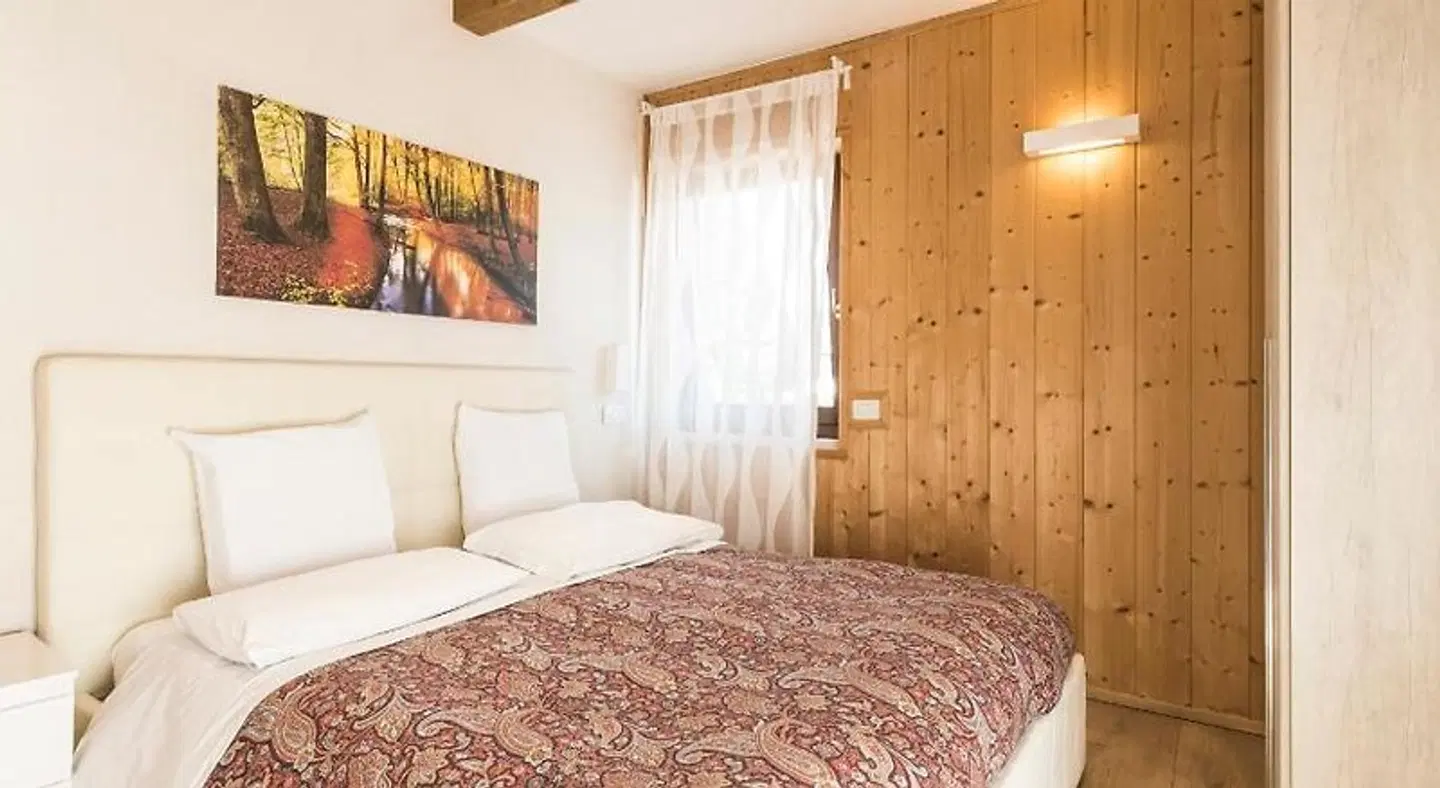 Vescovi ROOM_EXAMPLE
