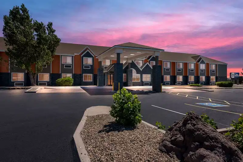 Days Inn by Wyndham Bellemont – Hotelfoto