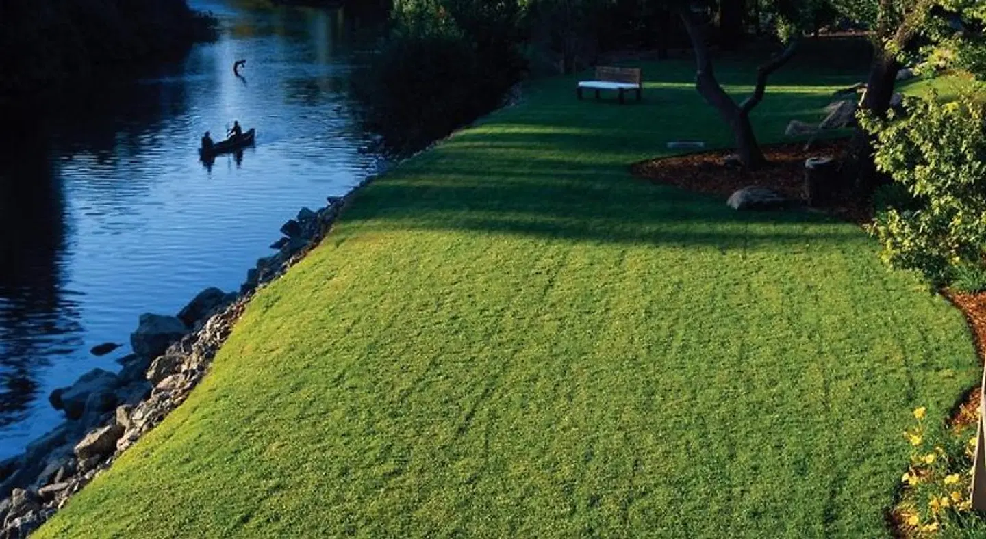 Milliken Creek Inn LANDSCAPE