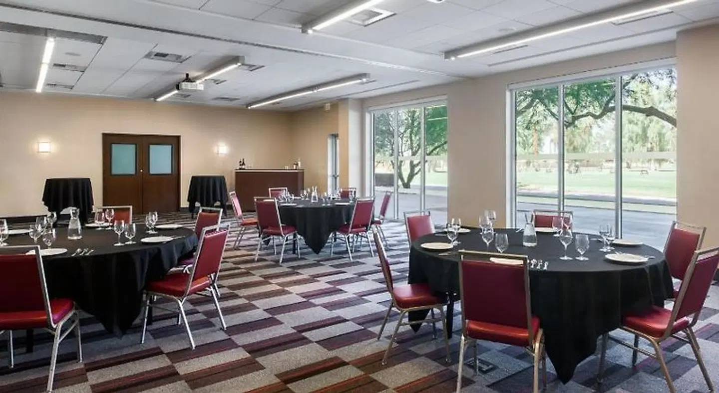 Four Points by Sheraton at Phoenix Mesa Gateway Airport Konferenz