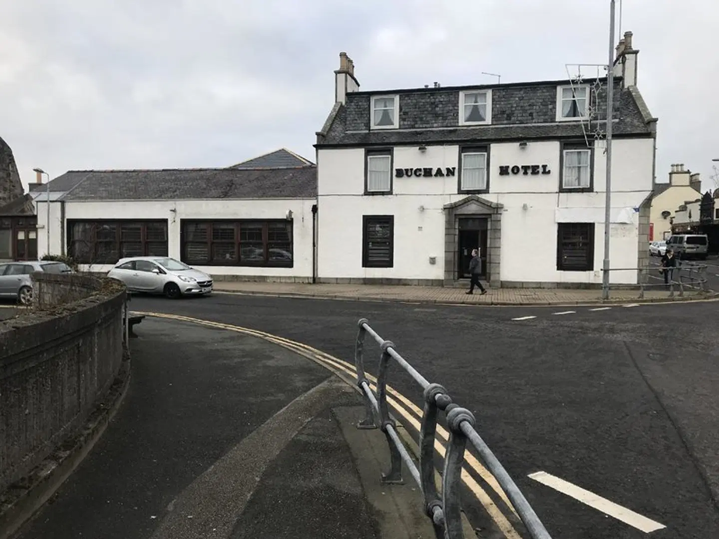 Buchan Hotel EXTERIOR