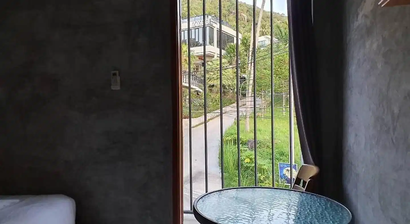 Life Kohtao Resort Badezimmer