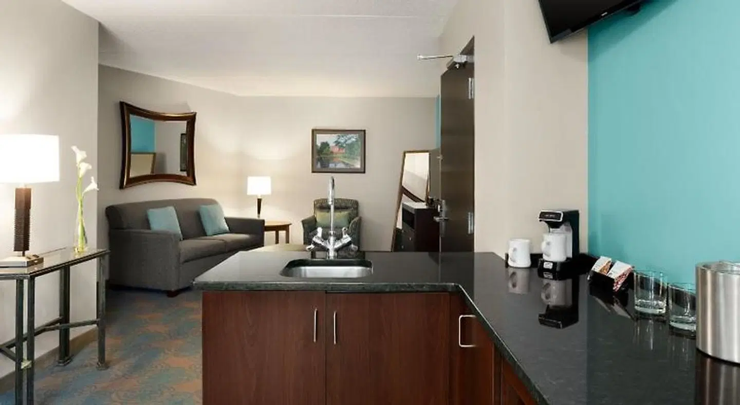 Inn at Saint Mary's Hotel and Suites ROOM_EXAMPLE