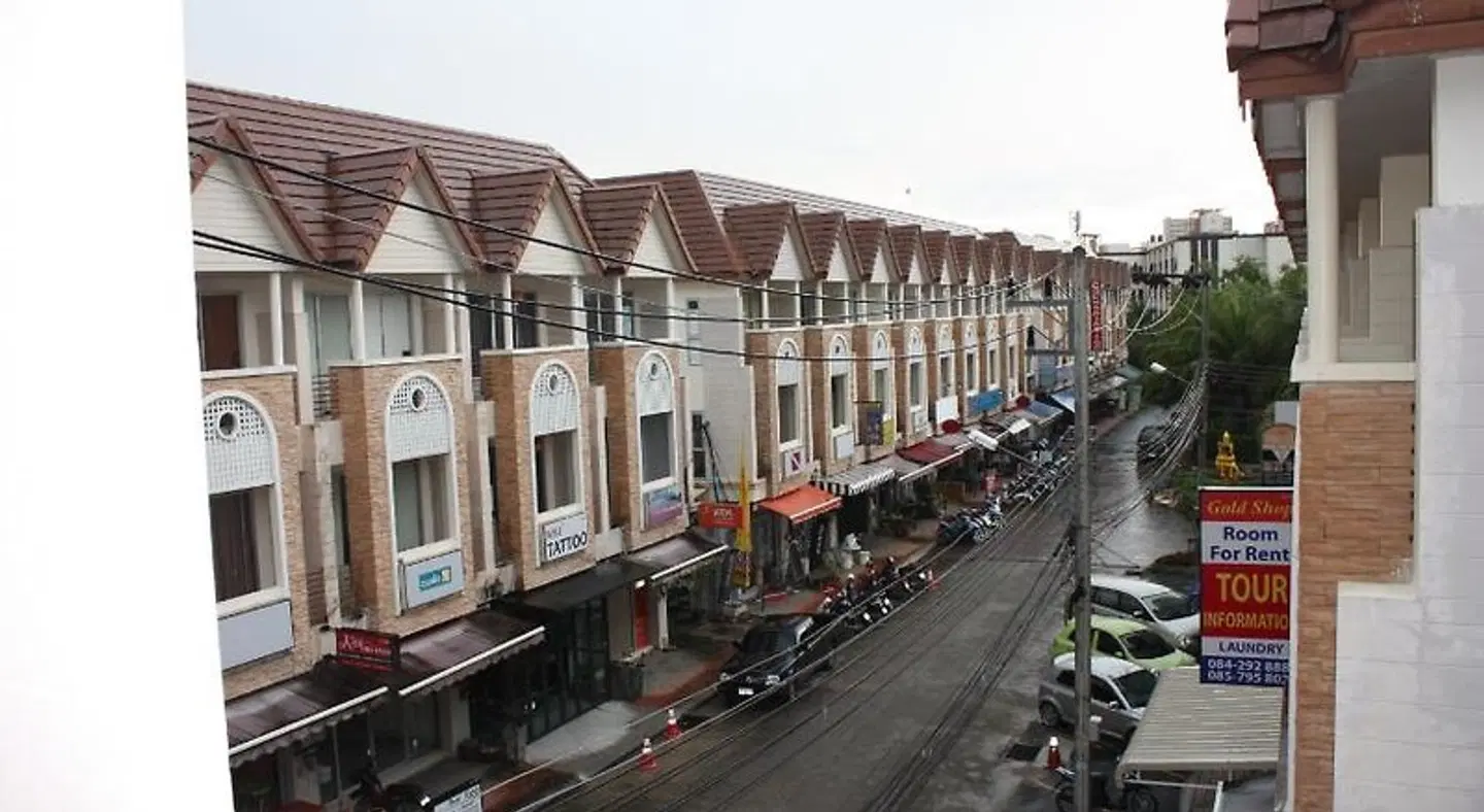 Phuket Racha Guesthouse EXTERIOR