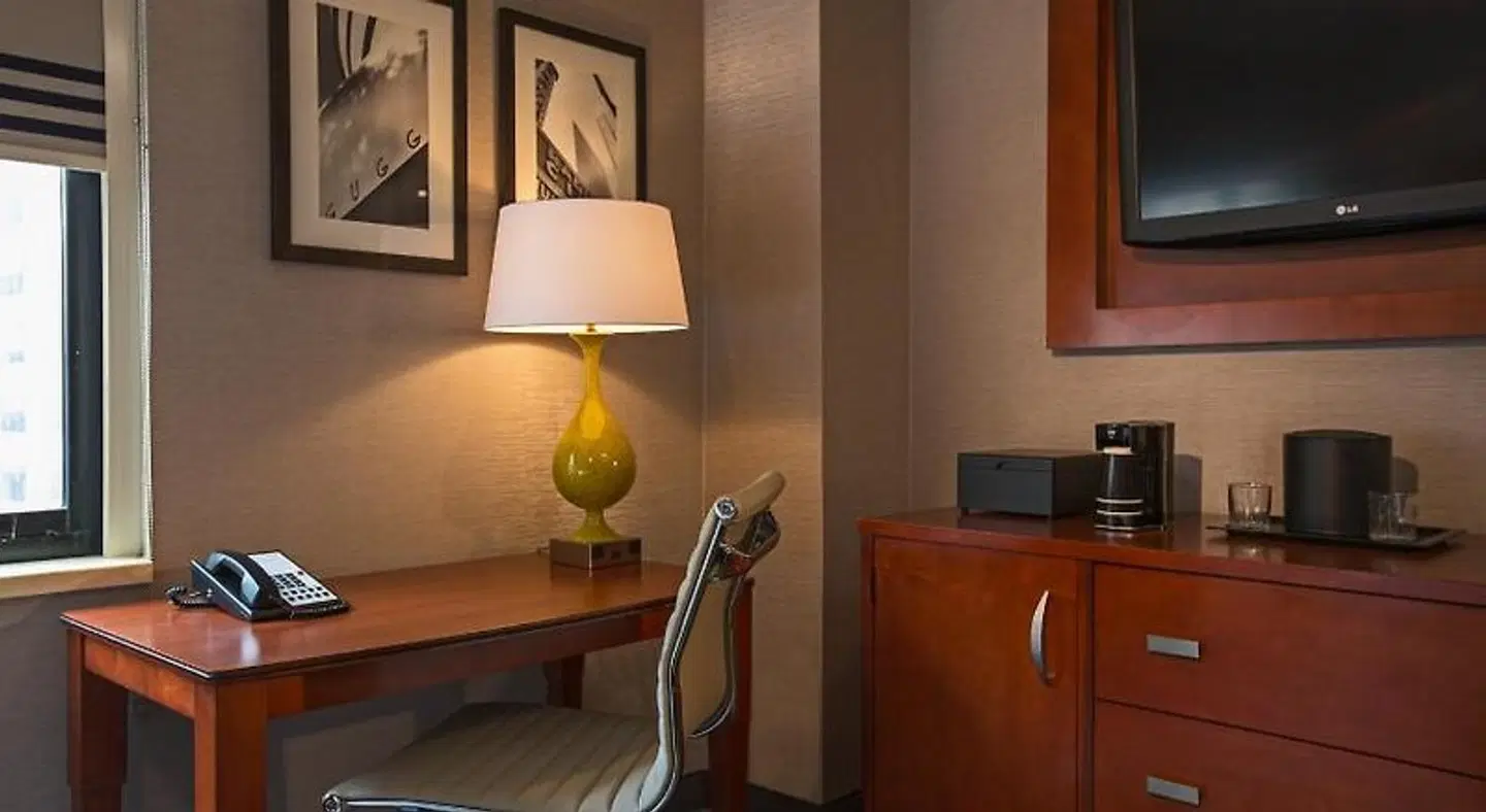 Courtyard by Marriott New York Manhattan/Fifth Avenue ROOM_EXAMPLE