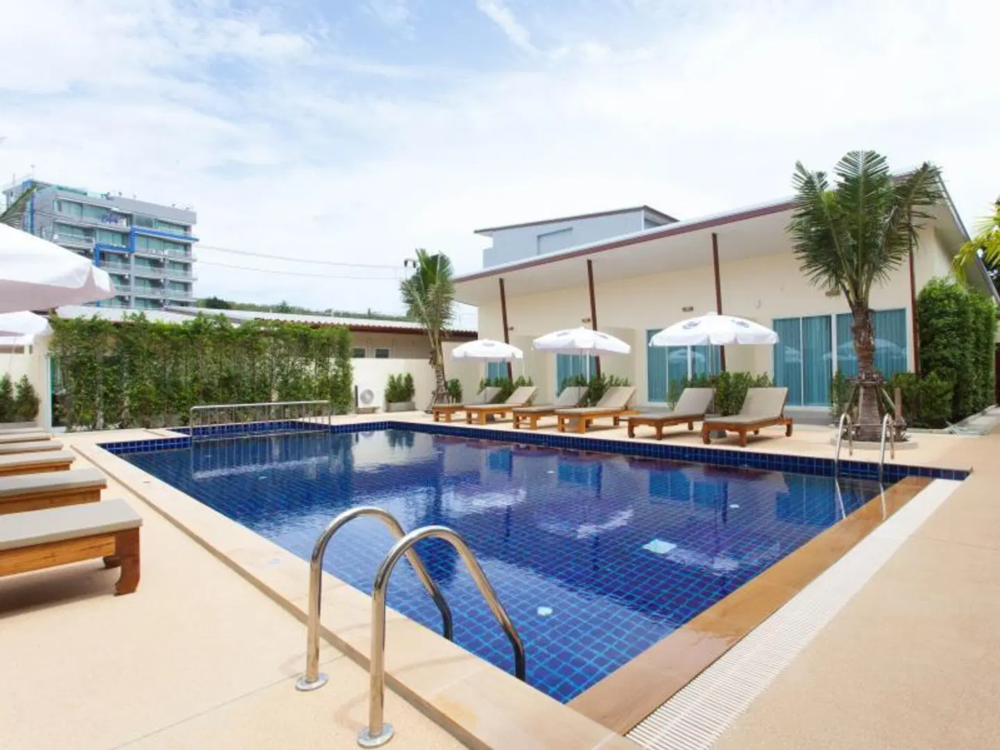 Chalong Princess Pool Villa Resort OUTDOOR_POOL