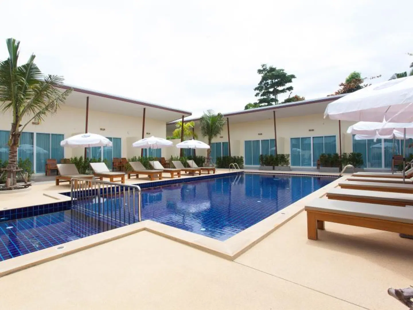 Chalong Princess Pool Villa Resort OUTDOOR_POOL