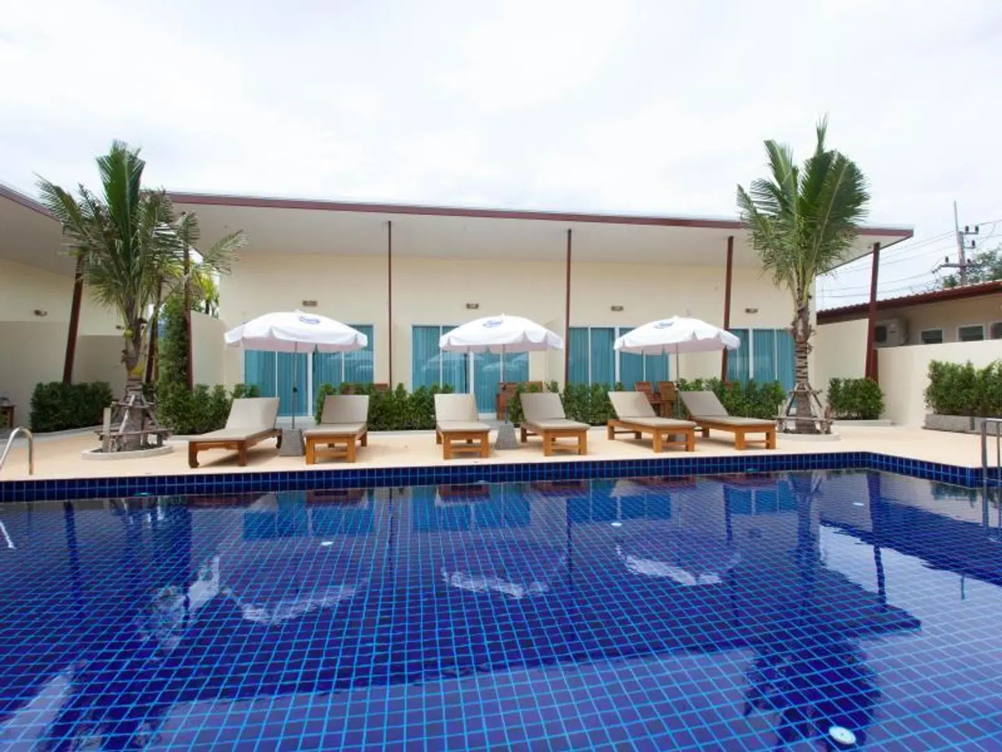 Chalong Princess Pool Villa Resort Hallenbad