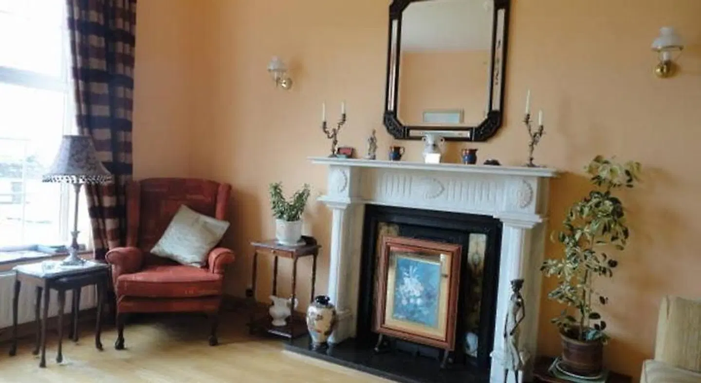 Alpine Guesthouse ROOM_EXAMPLE
