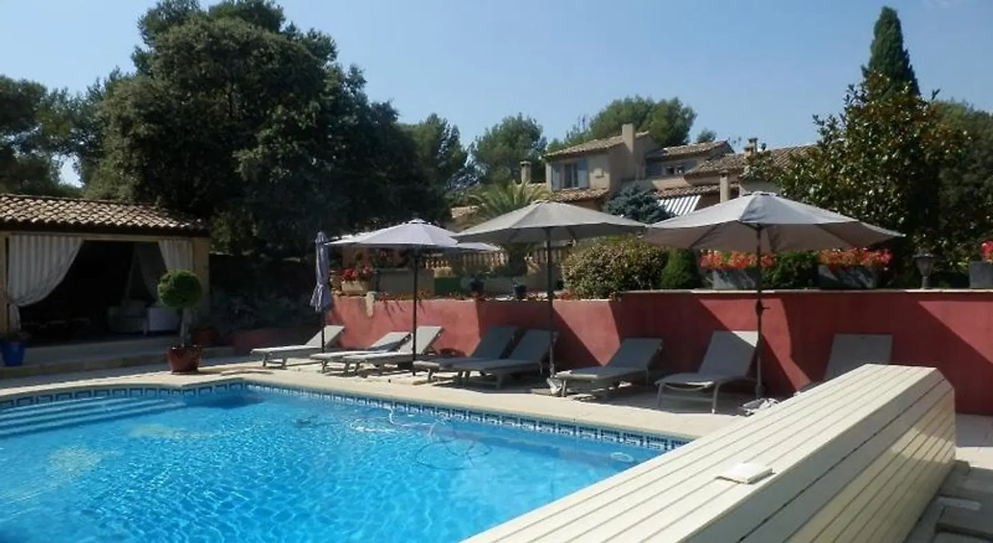 Mas les Vieux Chenes OUTDOOR_POOL