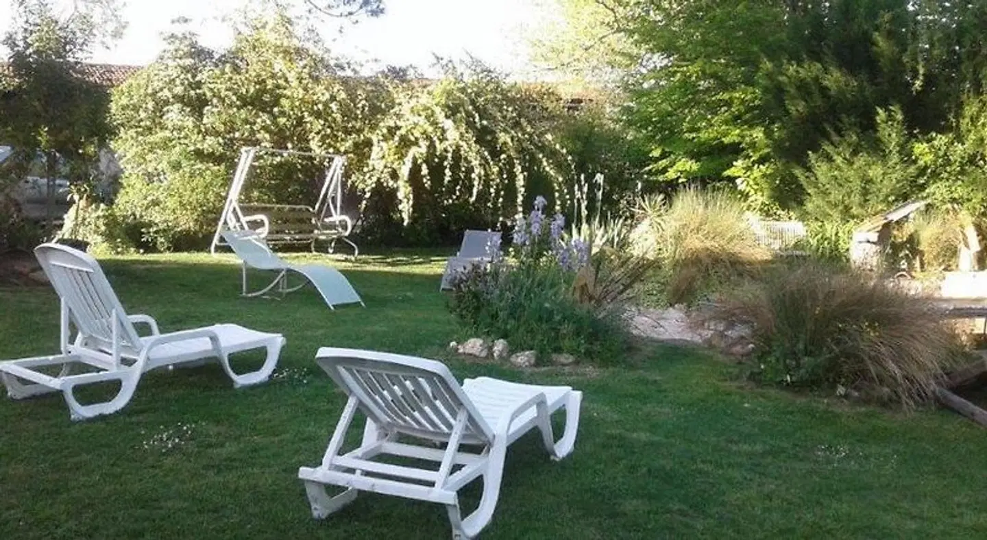 Asinus 32 Garten