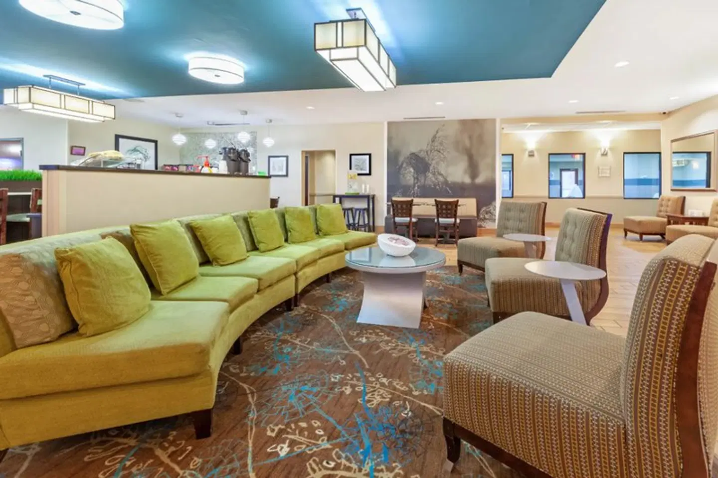 La Quinta Inn & Suites by Wyndham South Bend near Notre Dame LOUNGE_LOBBY