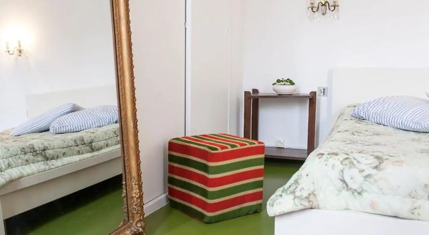 46fm Montauban Guesthouse ROOM_EXAMPLE