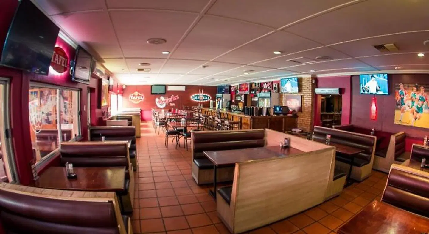 Airport Hotel Bar