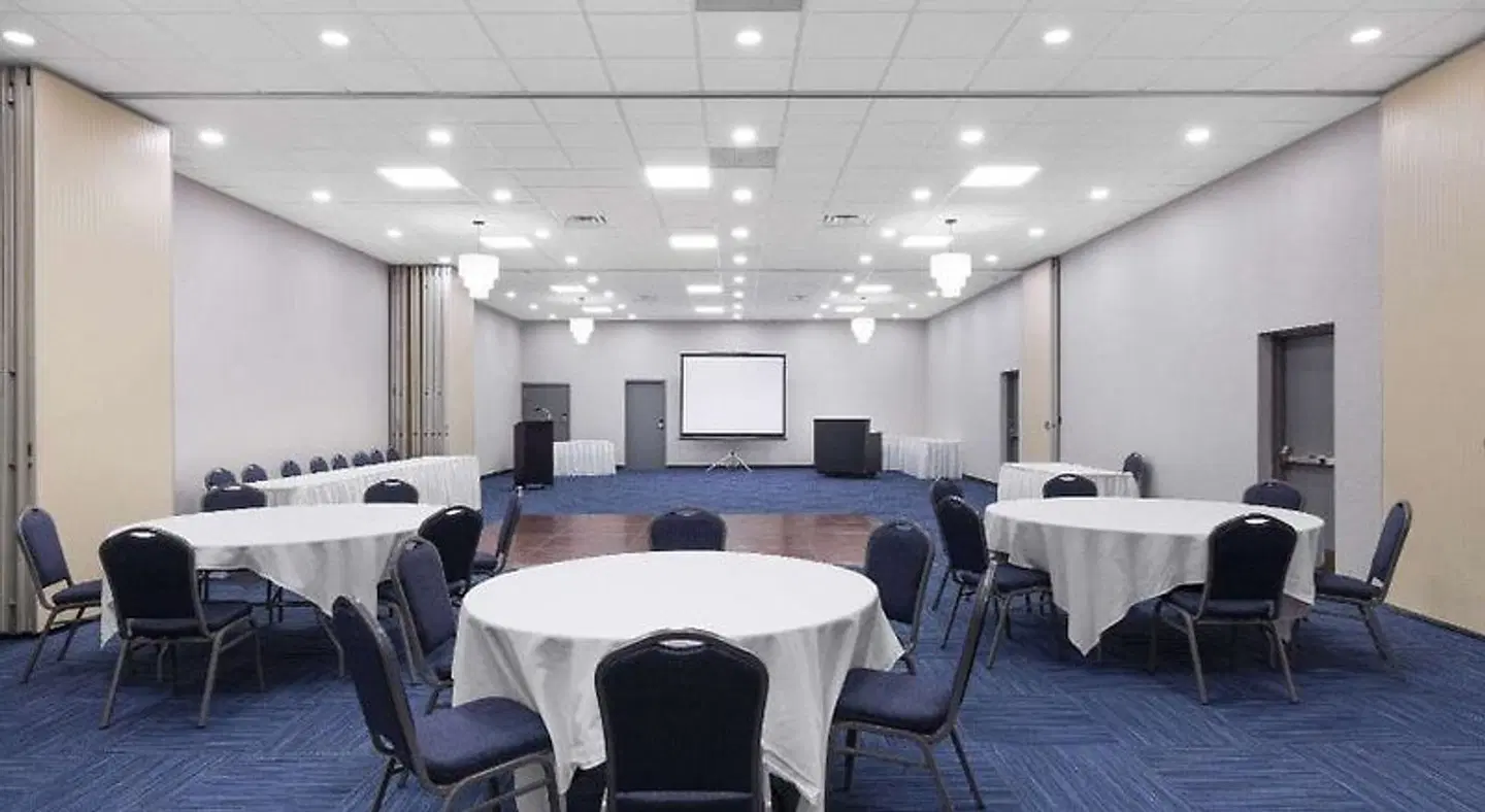 Hawthorn Suites by Wyndham Wichita Airport Konferenz