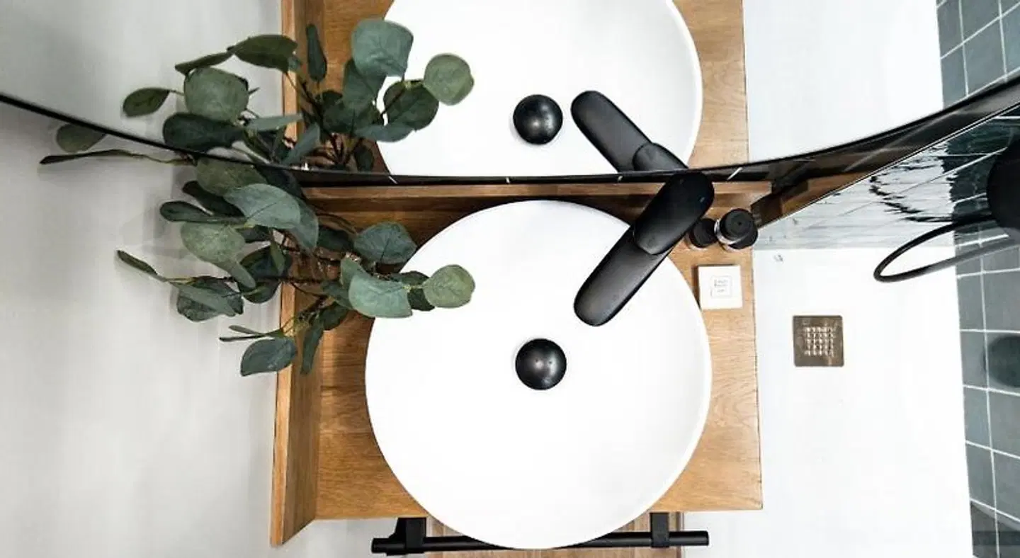 Home42 SPORTS_AND_LEISURE