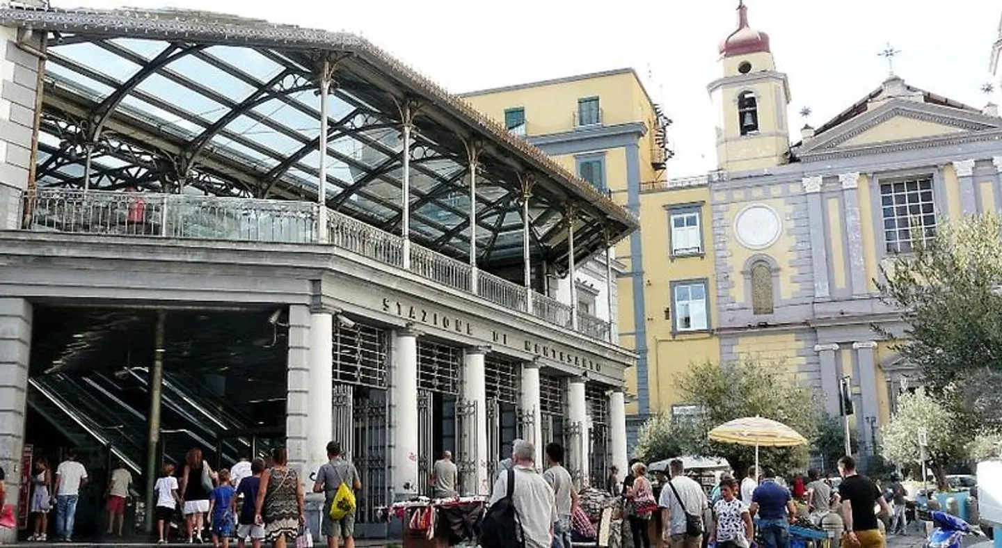 Fermata MONTESANTO EXTERIOR