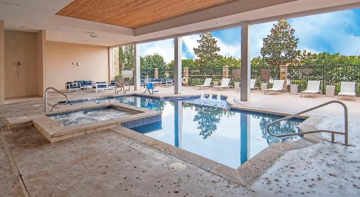 Hotel Indigo Waco by IHG Hallenbad