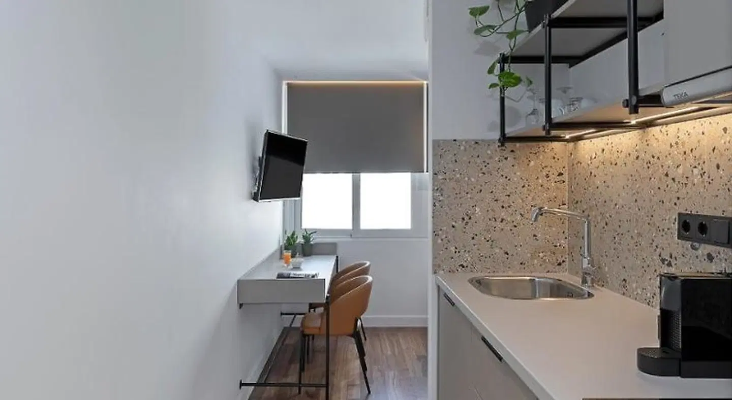 The Athenians Art Apartments ROOM_EXAMPLE